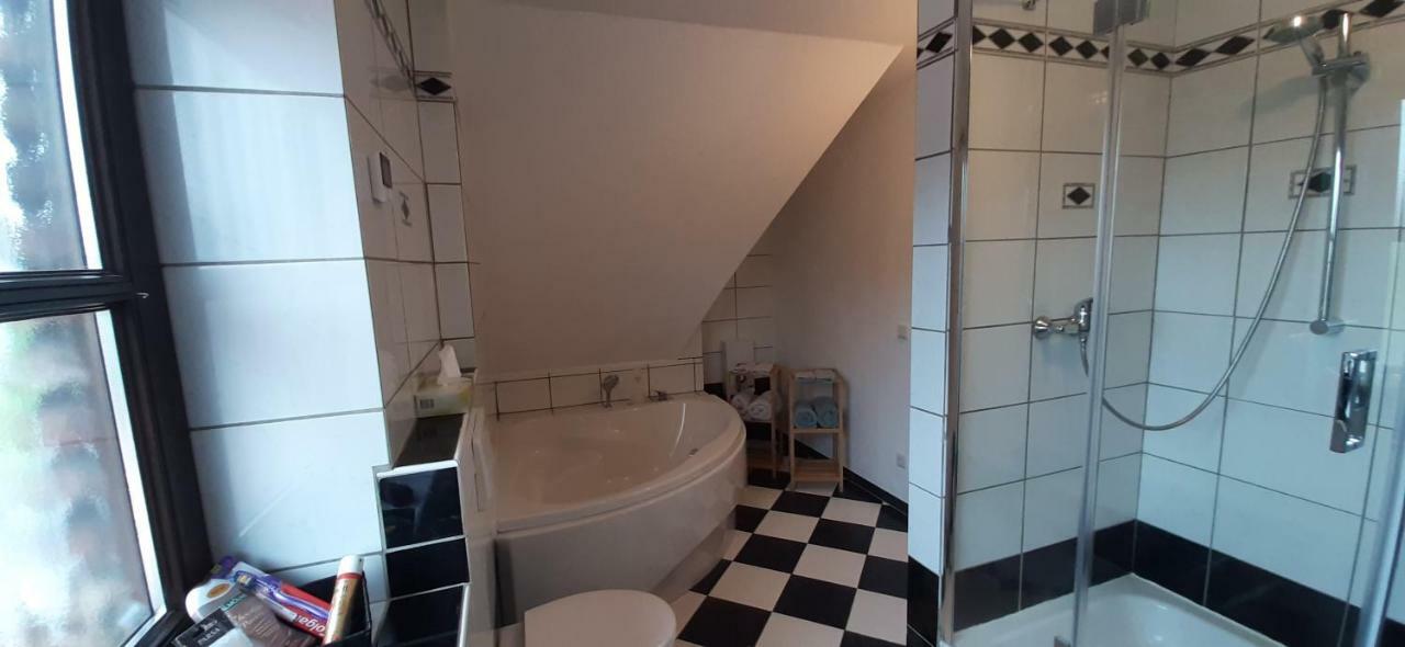 Apartamento Mauritzburg Krefeld Exterior foto