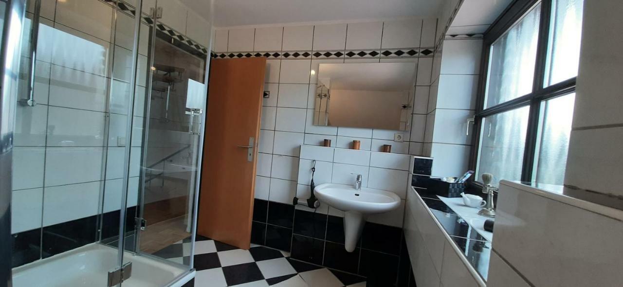 Apartamento Mauritzburg Krefeld Exterior foto